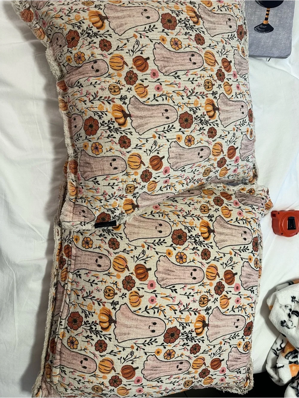 Pink ghost and daisy pillow covers